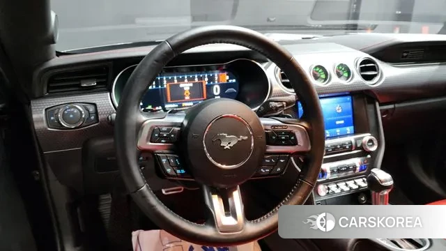 Ford Mustang 2020 Черный из Кореи, фото 4