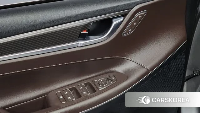 Hyundai Grandeur IG 2018 Серебристо-серый из Кореи, фото 4