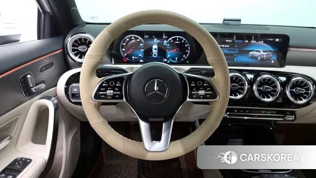 Mercedes-Benz A-Class W177 2022 Белый из Кореи, фото 4