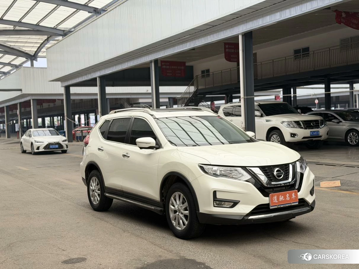 Nissan Qijun 2020 Белый из Китая, фото 4