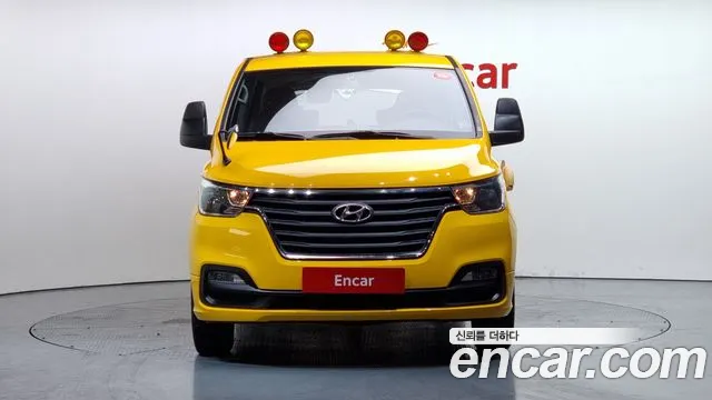 Hyundai The New Grand Starex 2018 Желтый из Кореи, фото 4