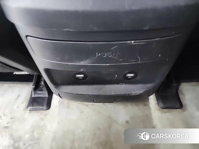 Hyundai Staria 2022 Серый из Кореи, фото 4