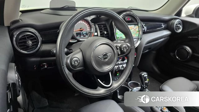 Mini Cooper 2020 Черный из Кореи, фото 4