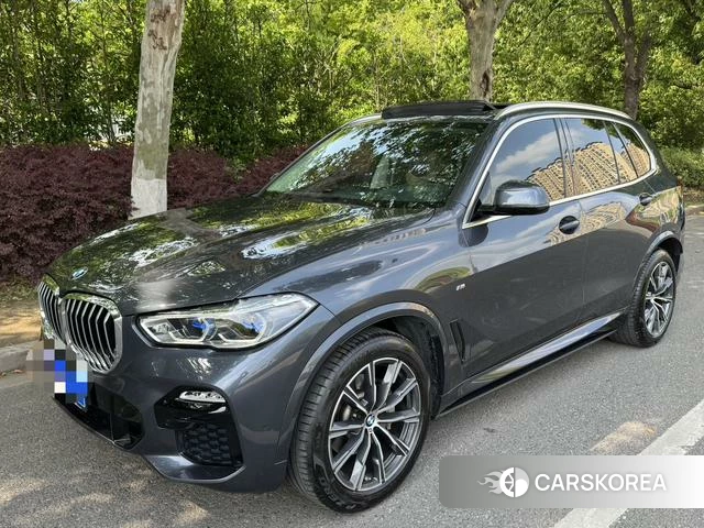 BMW X5 (imported) 2021 Темно-серый из Китая, фото 4