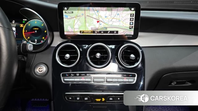 Mercedes-Benz GLC-Class X253 2021 Белый из Кореи, фото 4