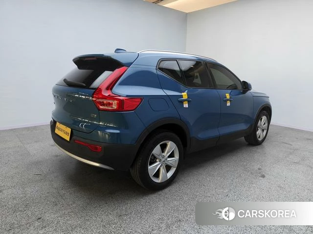 Volvo XC40 2022 Синий из Китая, фото 4