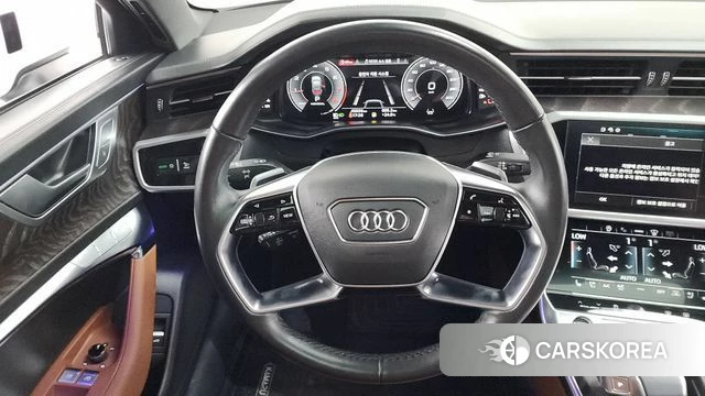 Audi A6 (C8) 2023 Белый из Кореи, фото 4