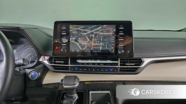 Toyota Sienna 4th Generation 2021 Белый из Кореи, фото 4