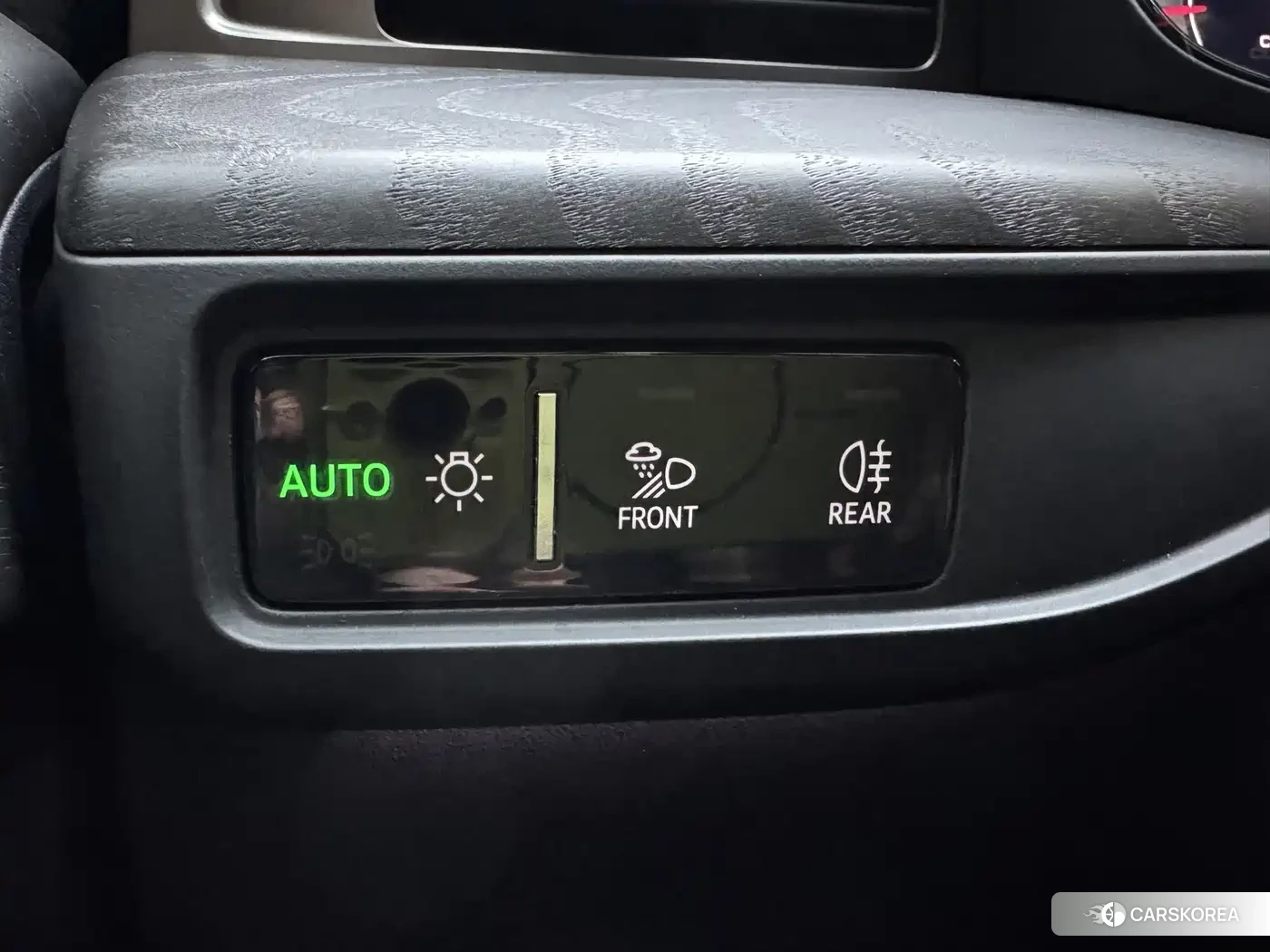 Audi Q6 2023 Черный из Китая, фото 4