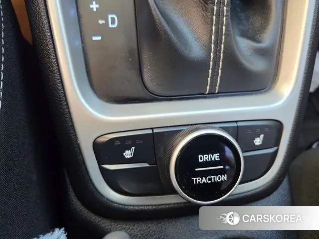 Hyundai Venue 2021 Белый из Кореи, фото 4