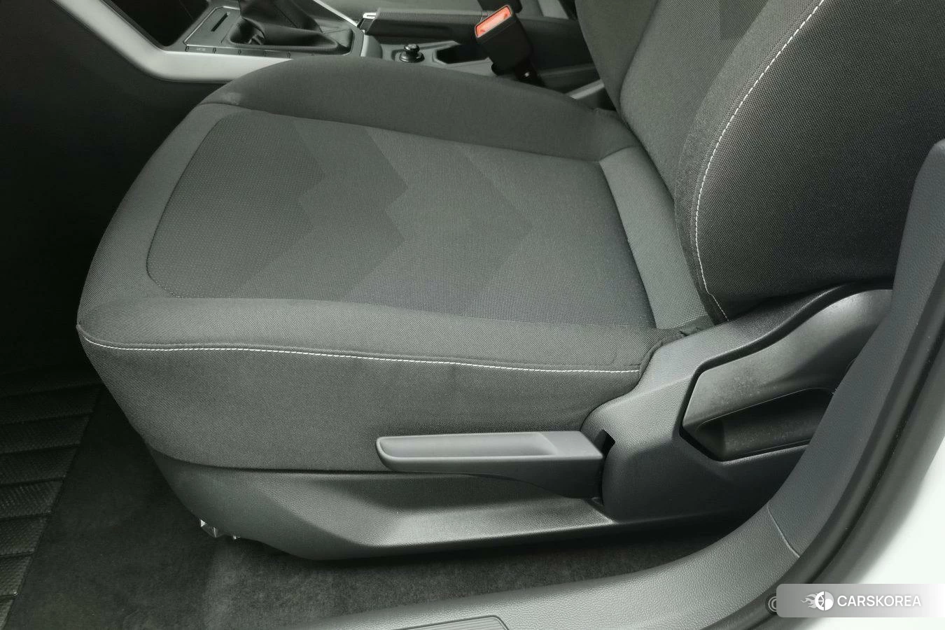 Volkswagen Polo 2023 Белый из Китая, фото 4