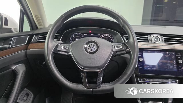 Volkswagen Passat GT (B8) 2018 Белый из Кореи, фото 4