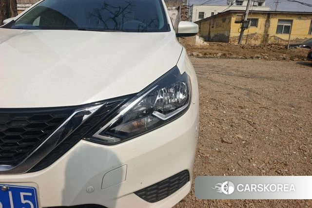 Nissan Xuan Yi 2023 Белый из Китая, фото 4