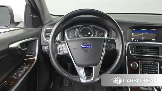 Volvo S60 2018 Белый из Кореи, фото 4