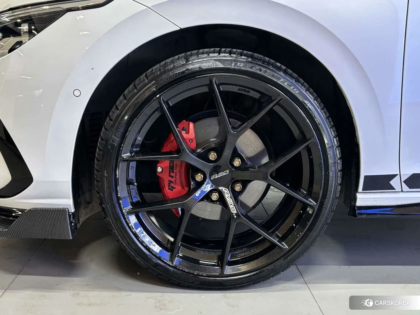 Volkswagen Golf 2022 Белый из Китая, фото 4