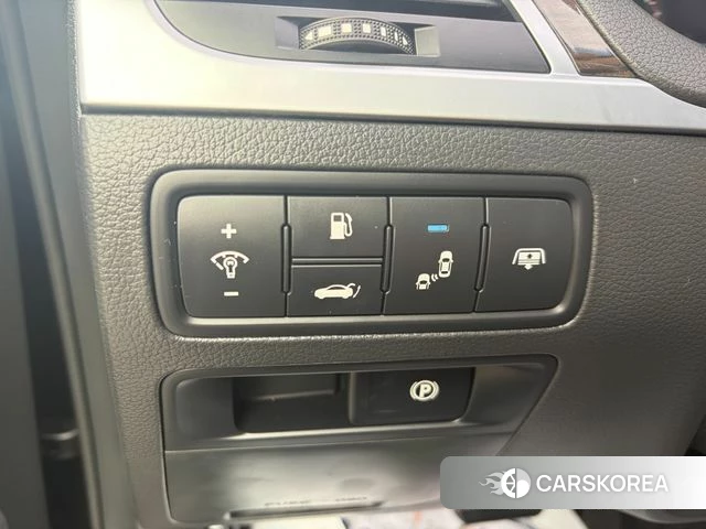 Genesis G80 2018 Черный из Кореи, фото 4