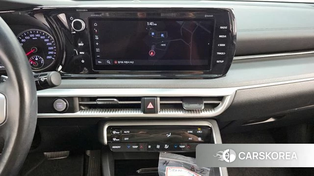 Kia K5 3rd generation 2021 Черный из Кореи, фото 4