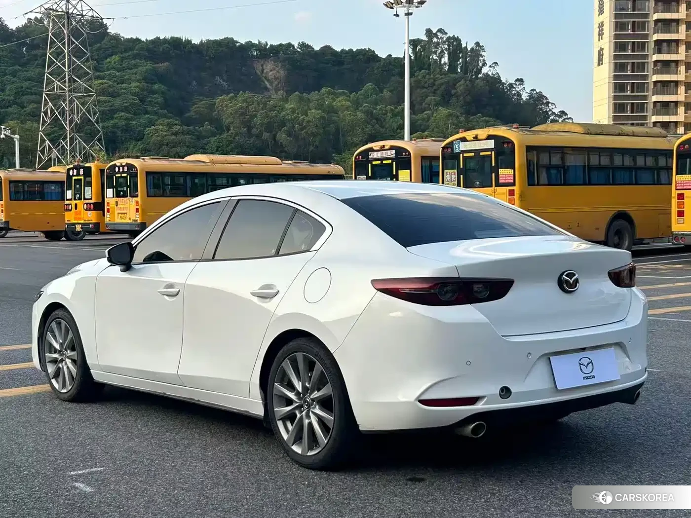 Mazda 3 2022 Белый из Китая, фото 4
