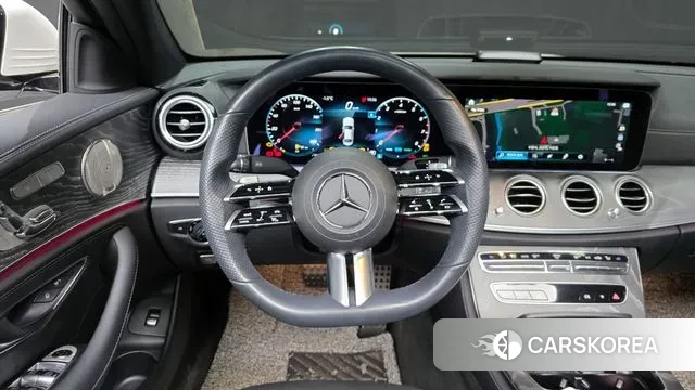 Mercedes-Benz E-Class W213 2022 Белый из Кореи, фото 4