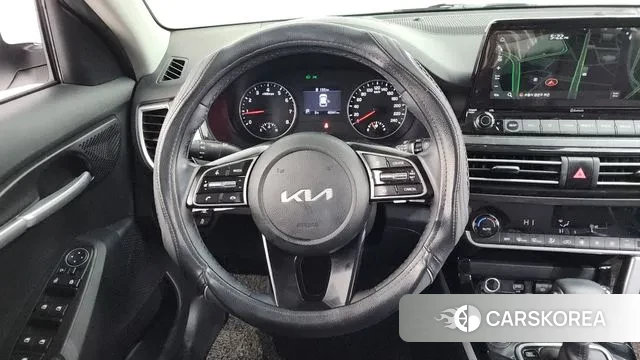 Kia Seltos 2021 Белый из Кореи, фото 4