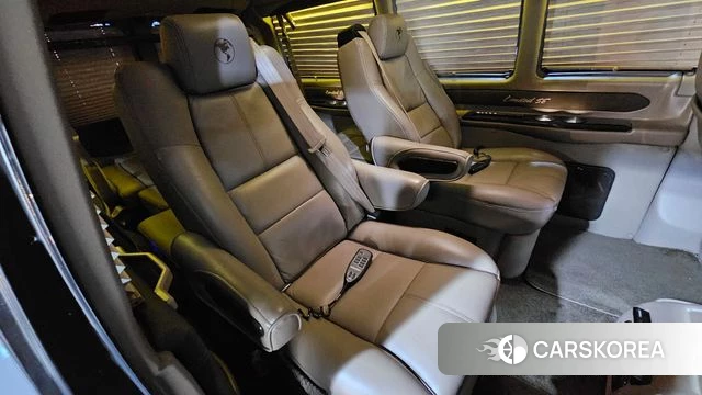 Chevrolet Express Van 2018 Черный из Кореи, фото 4