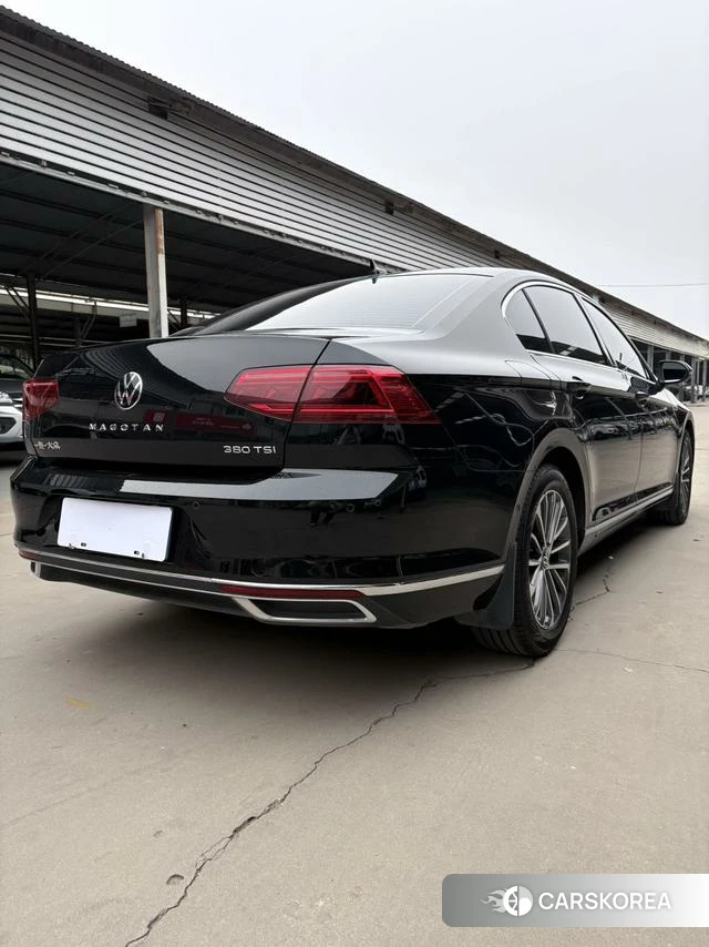 Volkswagen Magotan 2022 Черный из Китая, фото 4