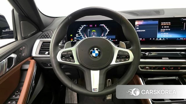 BMW X6 (G06) 2025 Черный из Кореи, фото 4