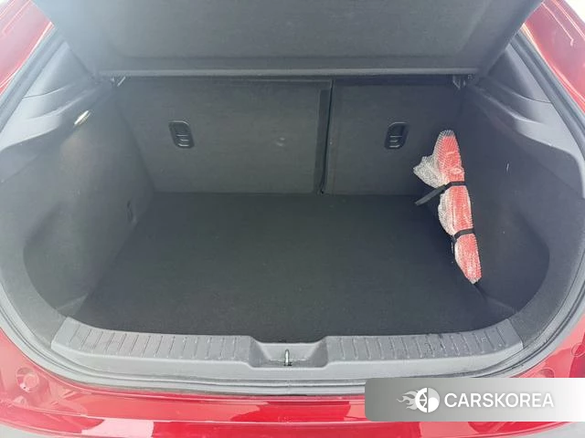 Mazda CX-30 2023 Красный из Китая, фото 4