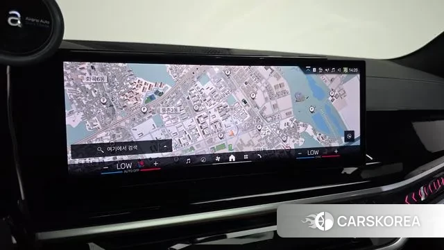 BMW X7 (G07) 2024 Белый из Кореи, фото 4