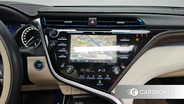 Toyota Camry (XV70) 2018 Коричневый из Кореи, фото 4