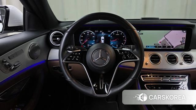 Mercedes-Benz E-Class W213 2021 Белый из Кореи, фото 4