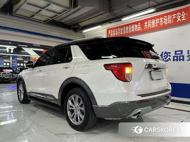 Ford Explorer 2021 Белый из Китая, фото 4