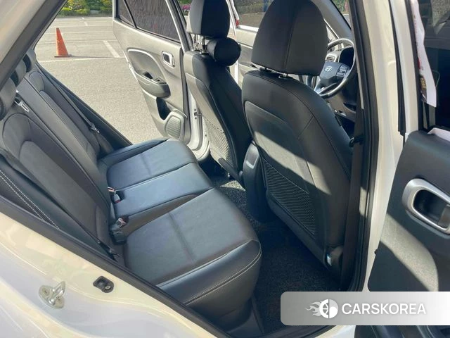 Hyundai Venue 2019 Белый из Кореи, фото 4