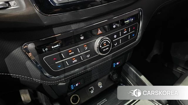 Ssangyong The New Rexton Sports Cannes 2021 Серый из Кореи, фото 4