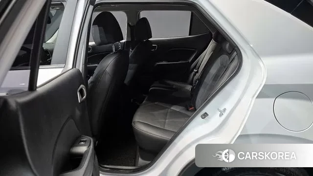 Hyundai Venue 2019 Белый из Кореи, фото 4