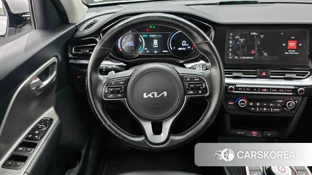 Kia Niro Plus 2022 Серебряный из Кореи, фото 4