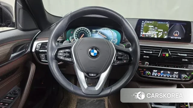 BMW 5 Series (G30) 2018 Серый из Кореи, фото 4
