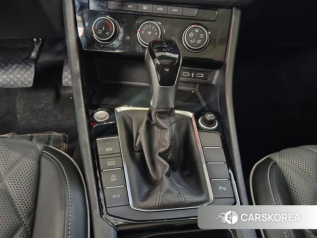 Volkswagen Sagitar 2025 Другой из Китая, фото 4