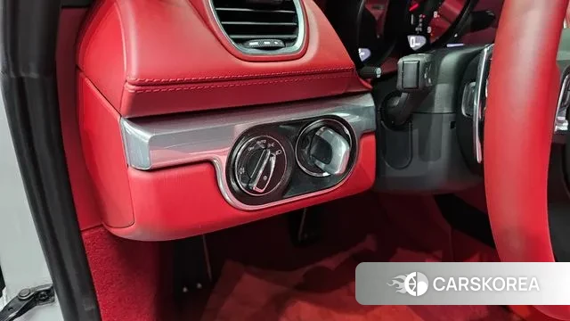 Porsche 718 Boxster 2023 Белый из Кореи, фото 4