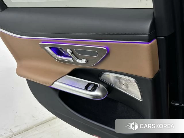 Mercedes-Benz E-class 2024 Черный из Китая, фото 4