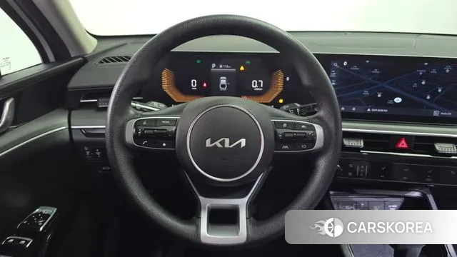 Kia The New K5 3rd generation 2024 Белый из Кореи, фото 4