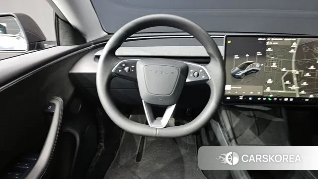 Tesla Model 3 2024 Серый из Кореи, фото 4