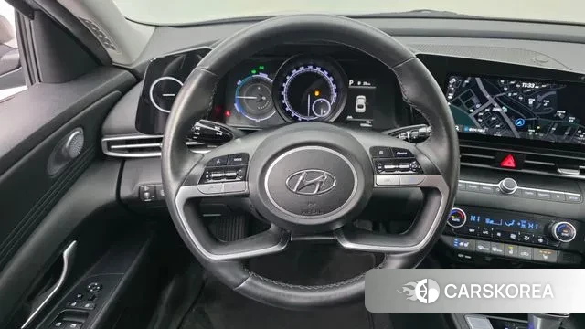 Hyundai Avante Hybrid (CN7) 2021 Серебристо-серый из Кореи, фото 4