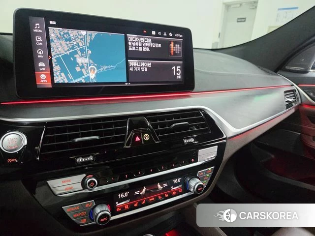 BMW 6 Series GT (G32) 2022 Серебристо-серый из Кореи, фото 4