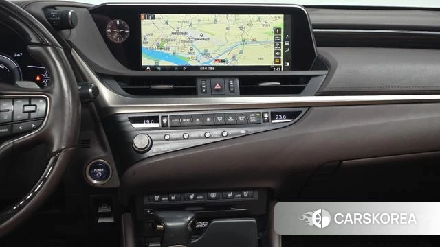 Lexus ES300h 7th generation 2021 Песочный из Кореи, фото 4