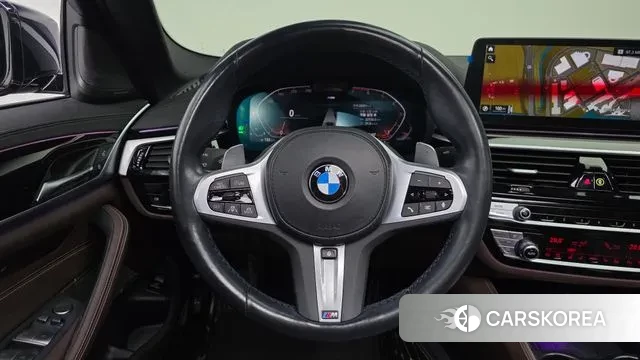 BMW 5 Series (G30) 2022 Черный из Кореи, фото 4