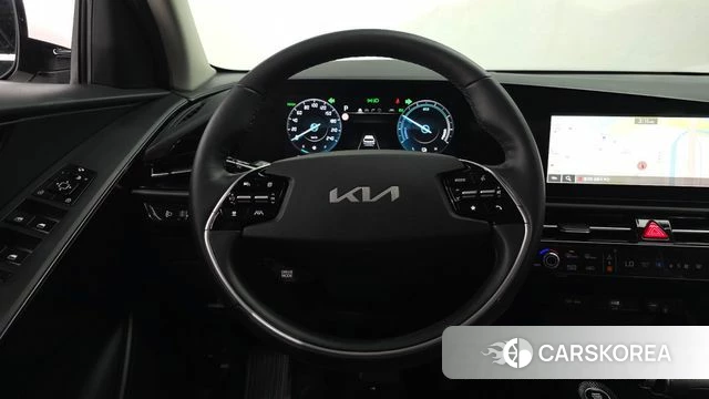Kia Di Ol Nu Niro 2022 Белый из Кореи, фото 4