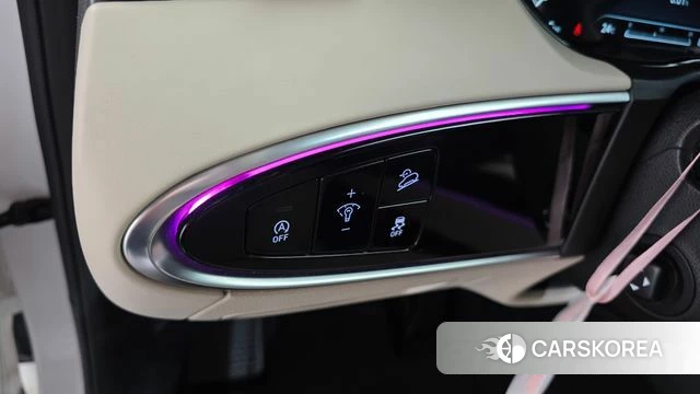 Genesis GV70 2023 Белый из Кореи, фото 4