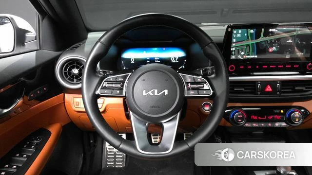 Kia The New K3 2nd generation 2024 Белый из Кореи, фото 4