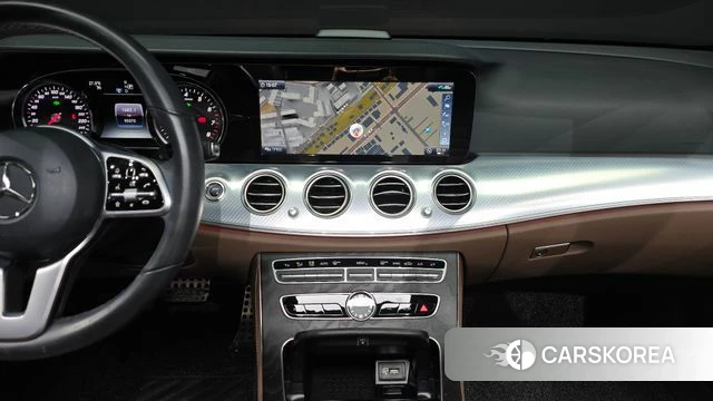Mercedes-Benz E-Class W213 2020 Белый из Кореи, фото 4
